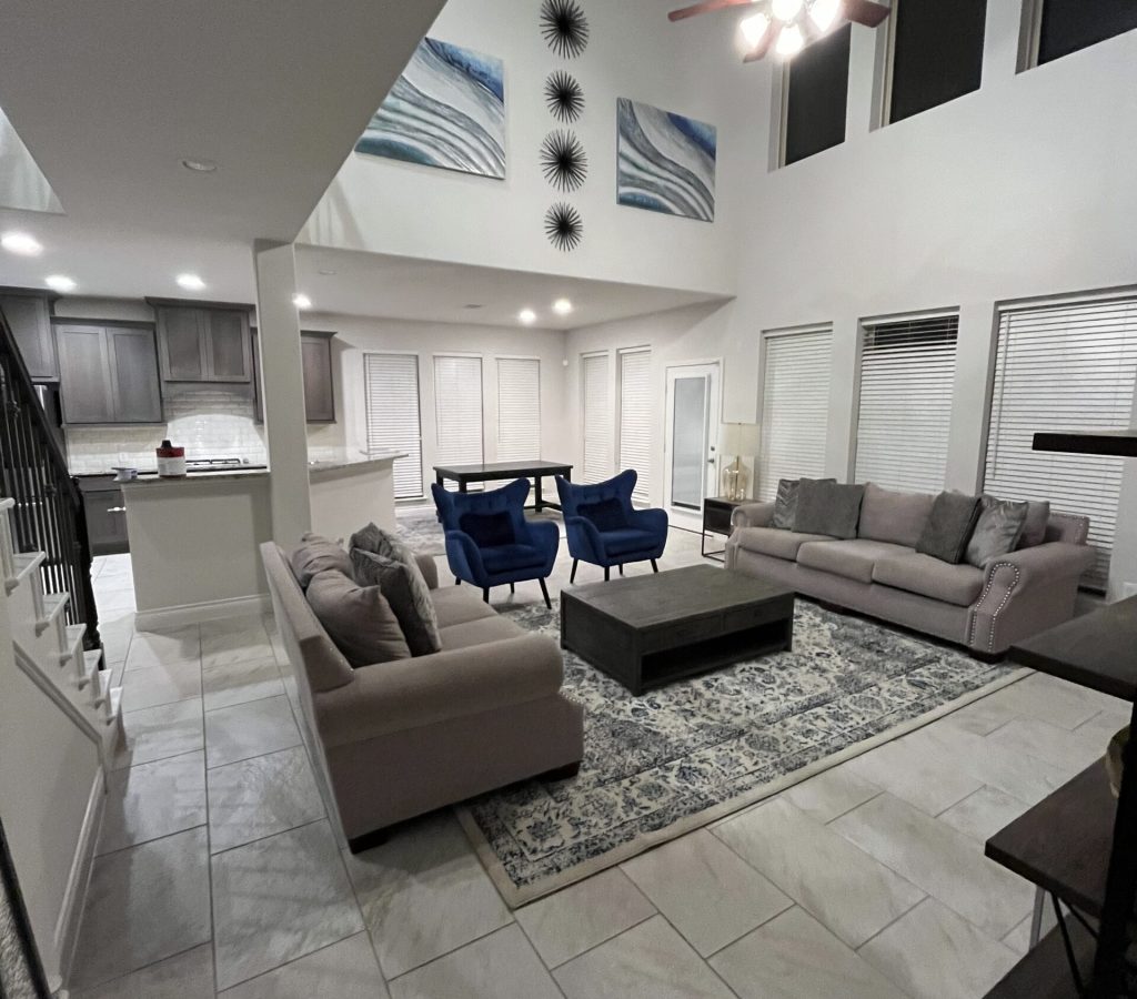Professional move out cleaning service restoring homes to spotless condition in Houston, TX